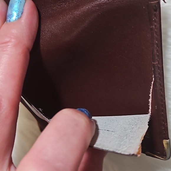 Cartier Bifold Wallet Unisex - Picture 17 of 17